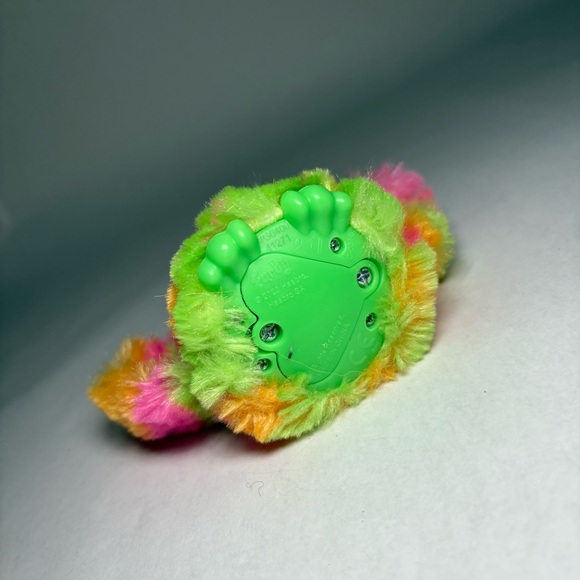 2023 Hasbro Furby Furblet Neon Multicolor Interactive Toy - tested & Works - Picture 6 of 7